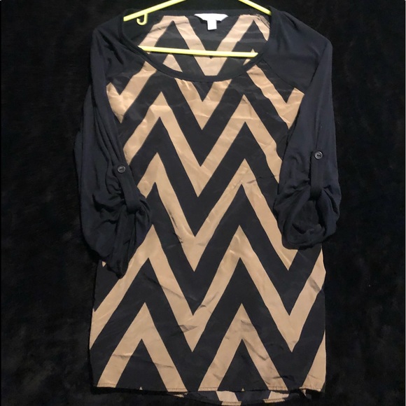 Cute top - Picture 1 of 1